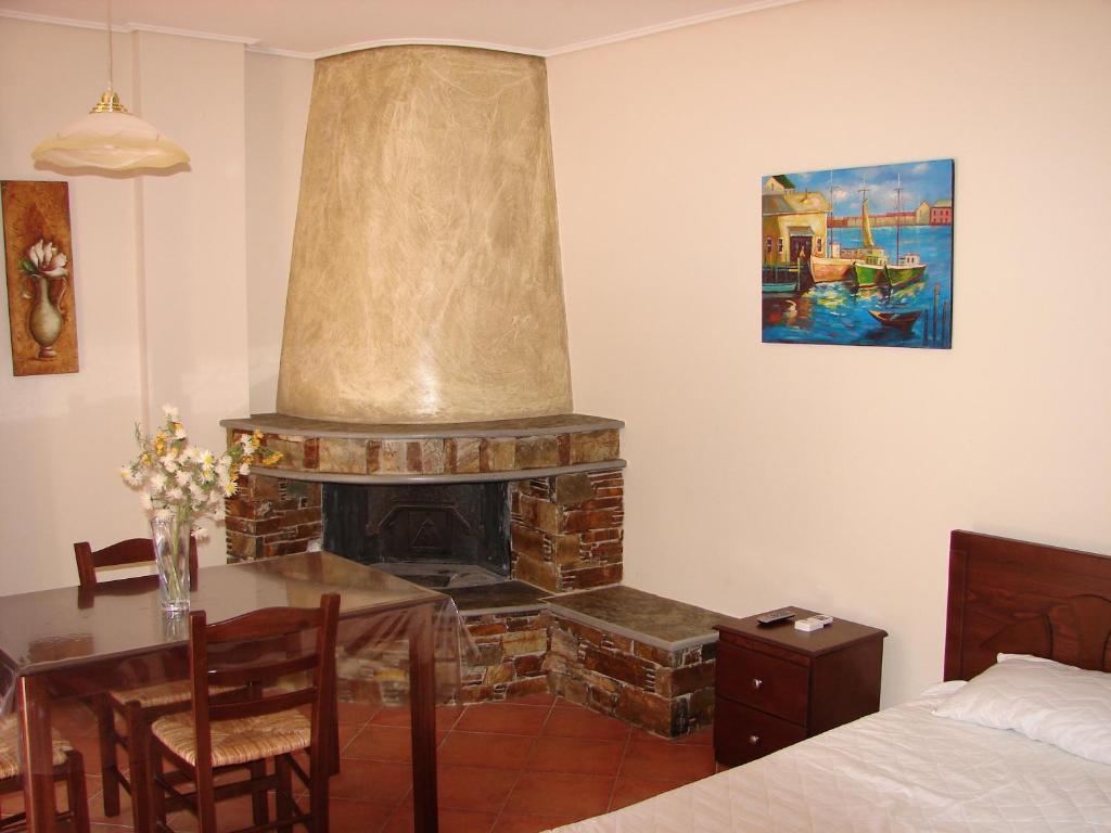 Makronas Apartments Karystos  Extérieur photo